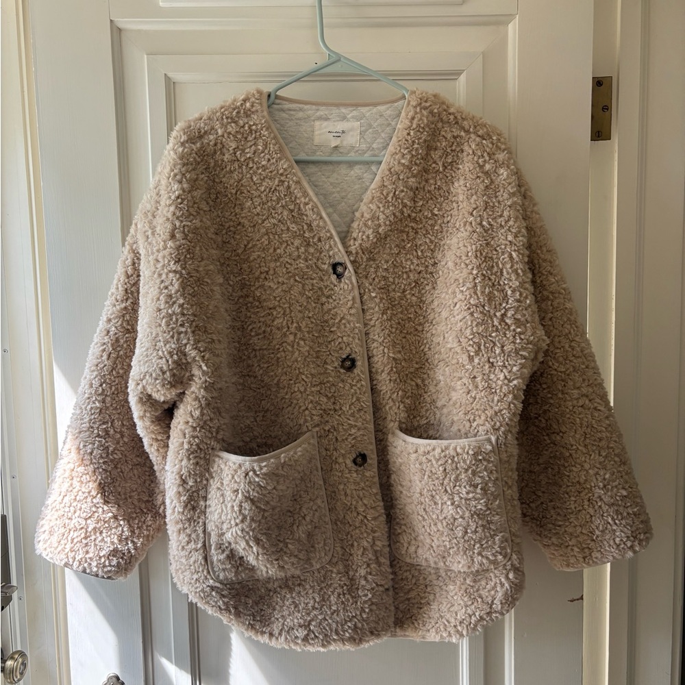 Cozy Tan Sherpa Jacket with Pockets